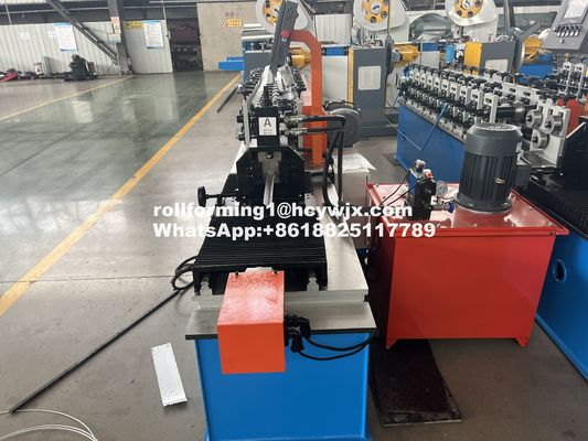 2.8t 0.6mm PLC Drywall Roll Forming Machine với độ dài cắt điều chỉnh