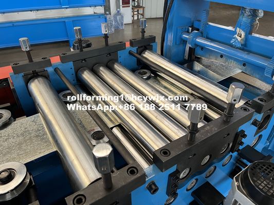Động cơ dây chuyền thép kẽm tự động CZ Purlin Roll Forming Machine 14-18 Trạm 1.2-1.8mm