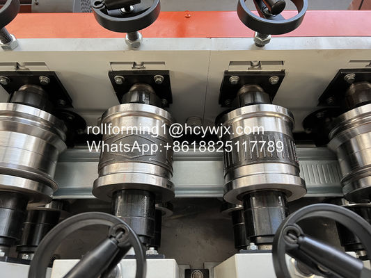 Máy chế biến cuộn cửa cửa có thể tùy chỉnh chiều rộng cho độ dày 0,8-1,2mm