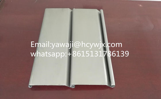 Máy hình thành cuộn cửa bằng tấm thép máy hình thành cuộn cửa