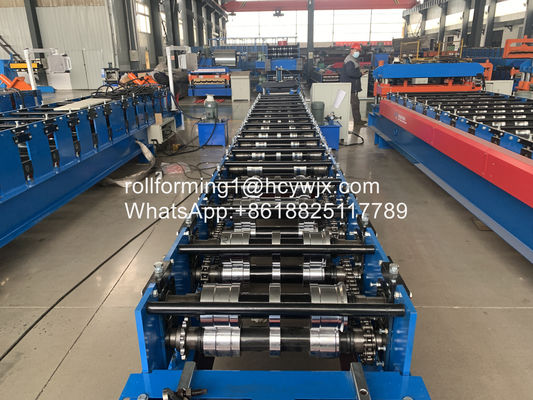 Cr12 0.7mm Máy cán tấm lợp 400mm tự khóa